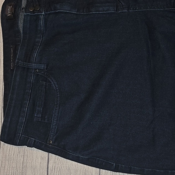 NYDJ Women's Marilyn Straight Jeans Dark Wash Size 24W NWT - Picture 3 of 12
